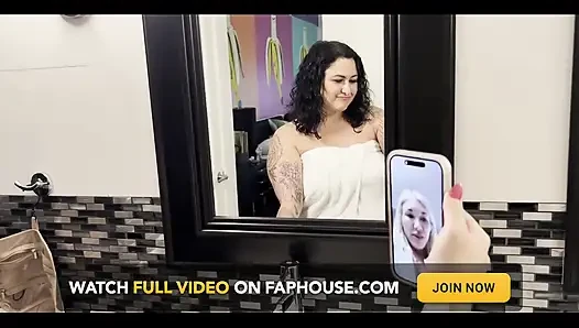 Belli ki, bu sahneyi eğlence için organik olmayan bir şekilde yarattık