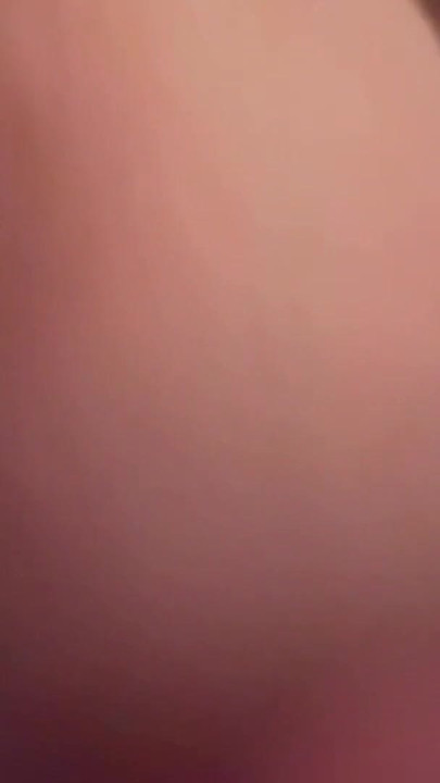 Artemisia love sulu göğüslerini kamera için zıplatıyor | Klip 2