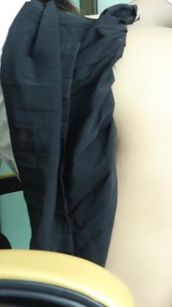 Must-see moment from "Thai students opened up with seniors in the faculty."