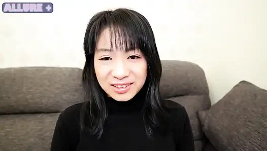 Maskenin Gerçekliği - Masum bir F-cup kadın, sadece görücü bir evlilikle evlenen kocasını tanır. Derinlere girmeye hevesli olmak için eğitilmiş, bir sesle boşalıyor