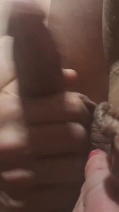 Mac มอบของขวัญพิเศษให้ลูกพี่ลูกน้องสาว | คลิป 1