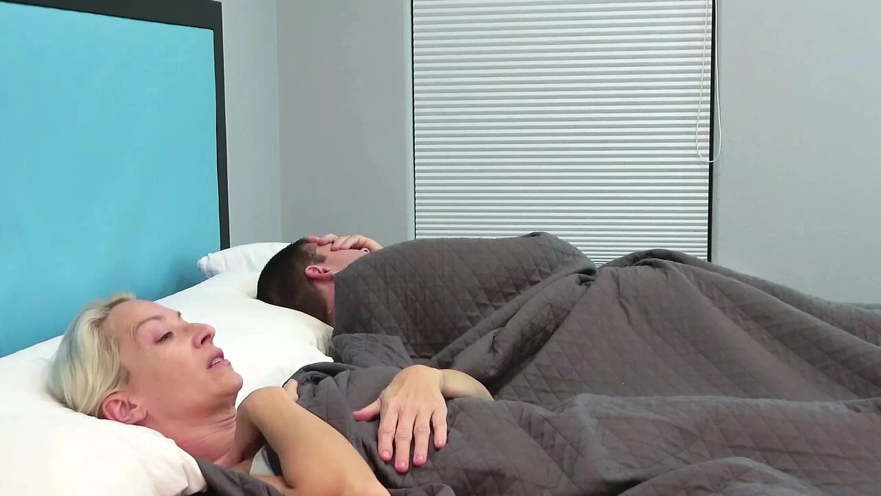 SHARING A BED WITH E01 Stepmom And Stepson Share A Bed 4K FREE FULL VIDEO
