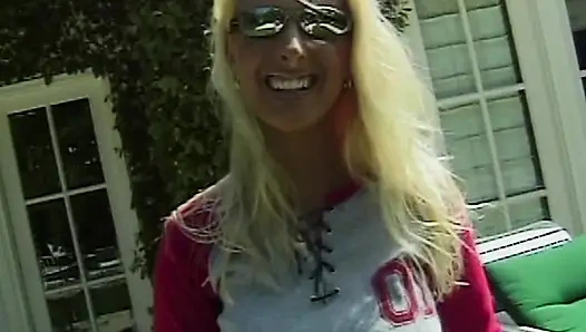 Interracial Sorority Bash - Wilde Studentinnenparty