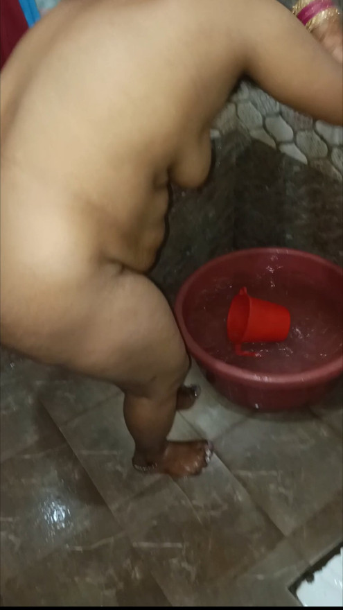 Sister-in-law is bathing naked