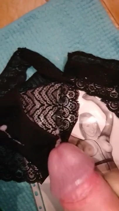 義理の妹の下着トリビュートザーメン