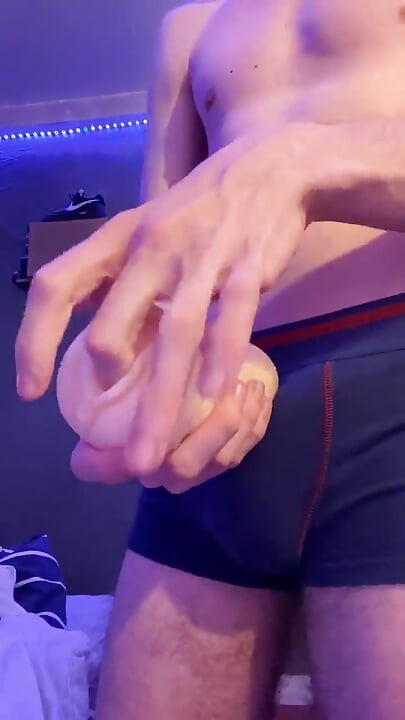 Očuhe, molim te, nemoj mi svršiti u pičku!! 06:53 Očuh, molim te, nemoj mi svršiti u pičku!!