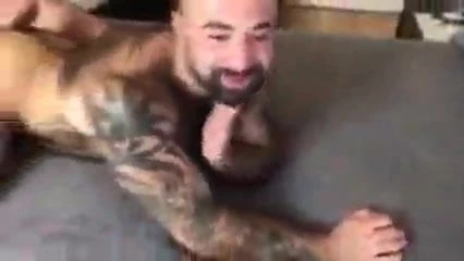 Pornhub2
