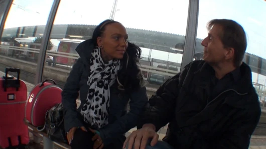Billiges Mädchen Sweet überredet zu hartem Analsex