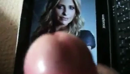 sarah michelle gellar'a saygı duruşu
