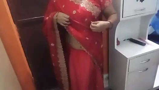 Beautiful Indian Bhabhi Having Romantic