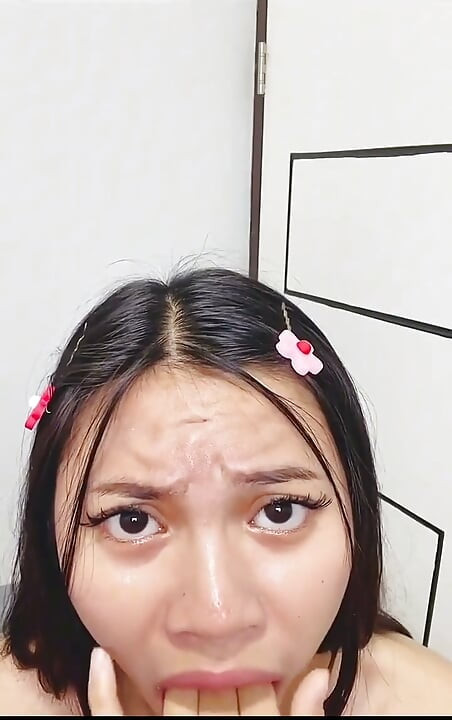 겸둥이 소녀