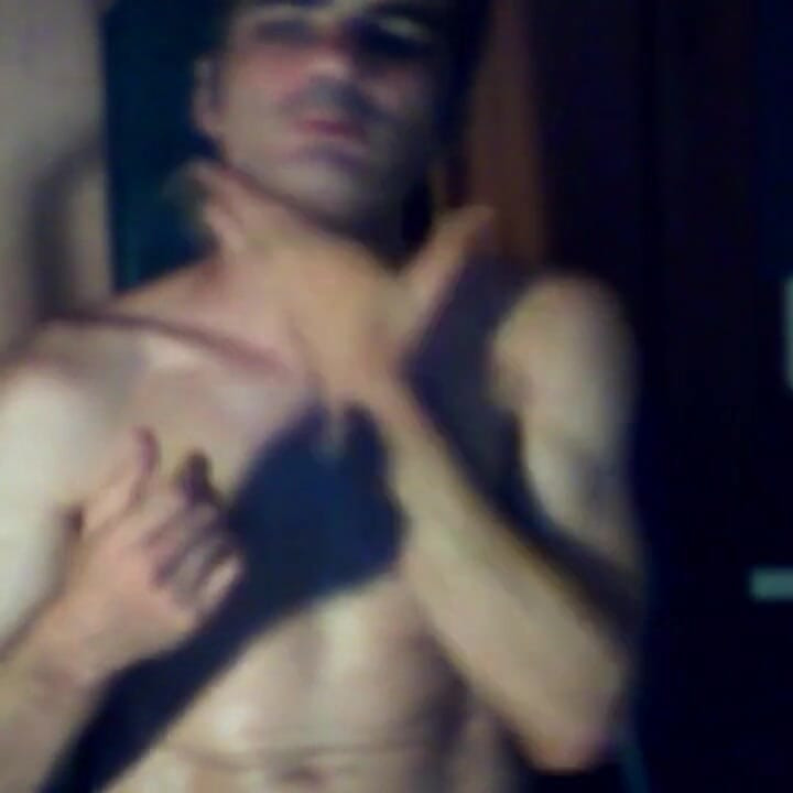 Ceien relax in the night with body work out