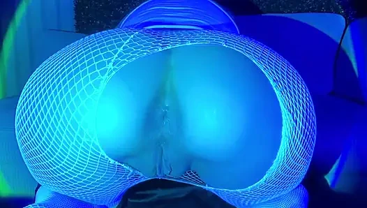 Mükemmel amcıklı balon götlü büyük dildo ve yarak alıyor