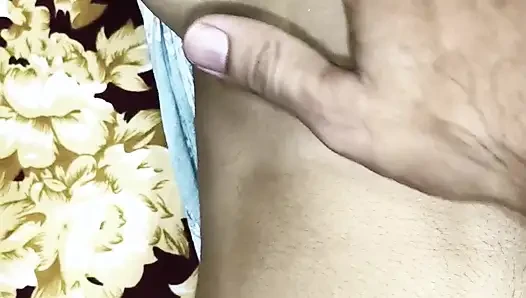 Lifting both legs of the girlfriend. Girlfriend fucked mercilessly