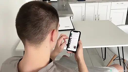 Aku selingkuh dari istriku dengan gadis segar dan seksi bertemu di kencan seks