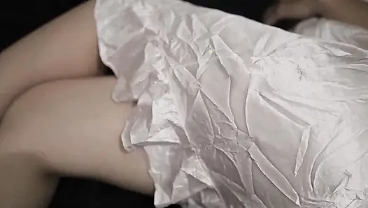 CEWEK INDO PAKAI PIYAMA SATIN PANTATNYA SUPER MONTOK BOKEP INDO TERBARU