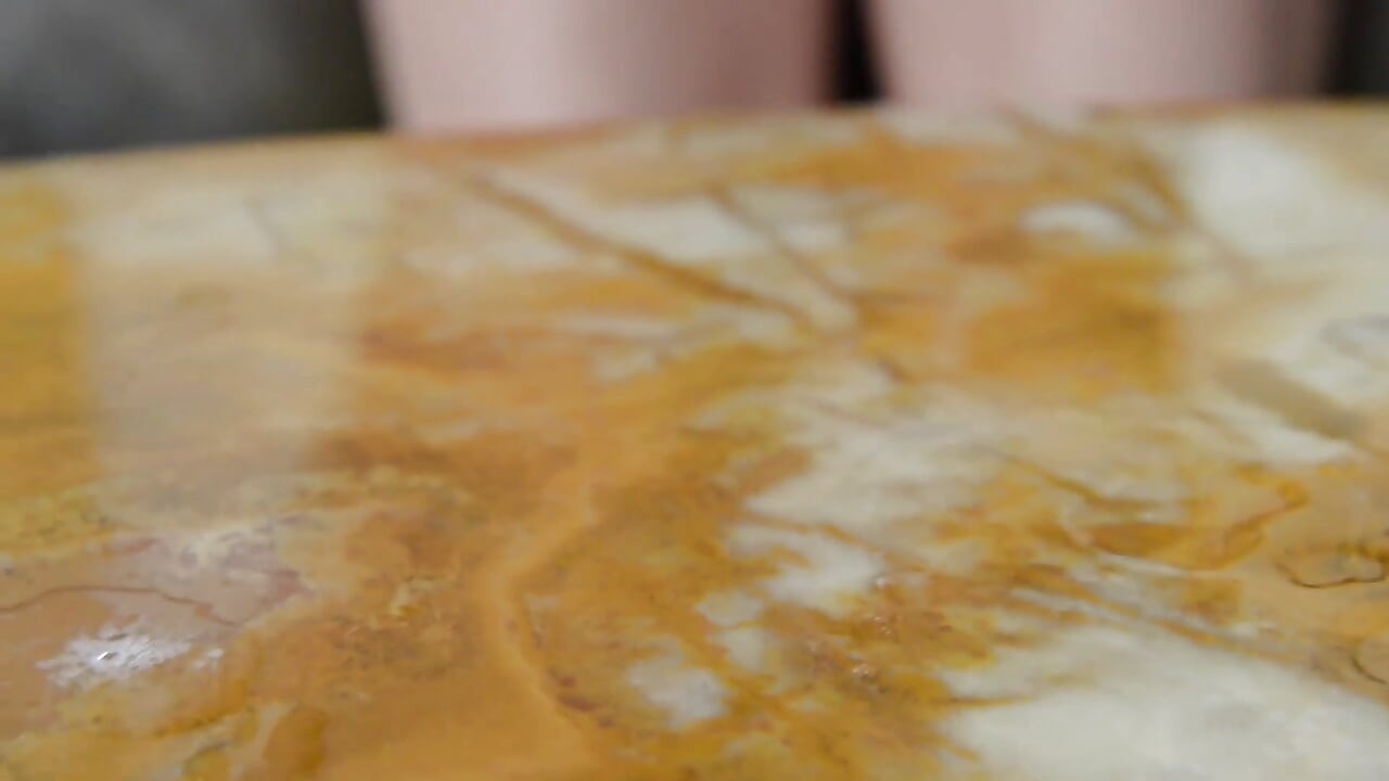 Spit Interact - dominação erótica pela top domina Shelly-1_pt1