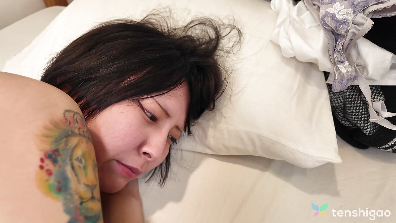 Aya akatuki si cewek sange jepang lagi asik ngentot dengan nikmat kemarin.