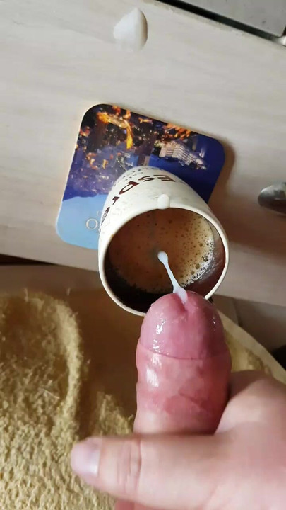 Small cream coffee