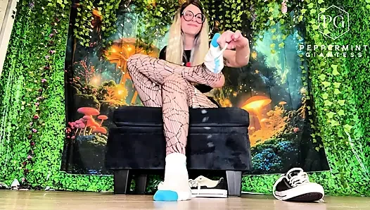 67 Giantess School Bully Tricks Nerd Into Worshiping My Massive Size 16 Stinky Feet - Shoe & Sock Removal