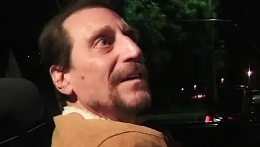 Versaute Taxifahrt bei Nacht