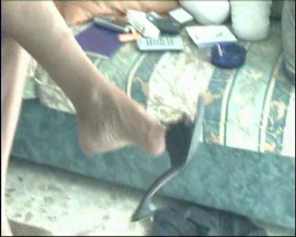 36. Fetish Feet -  Quando Un Servo Rita