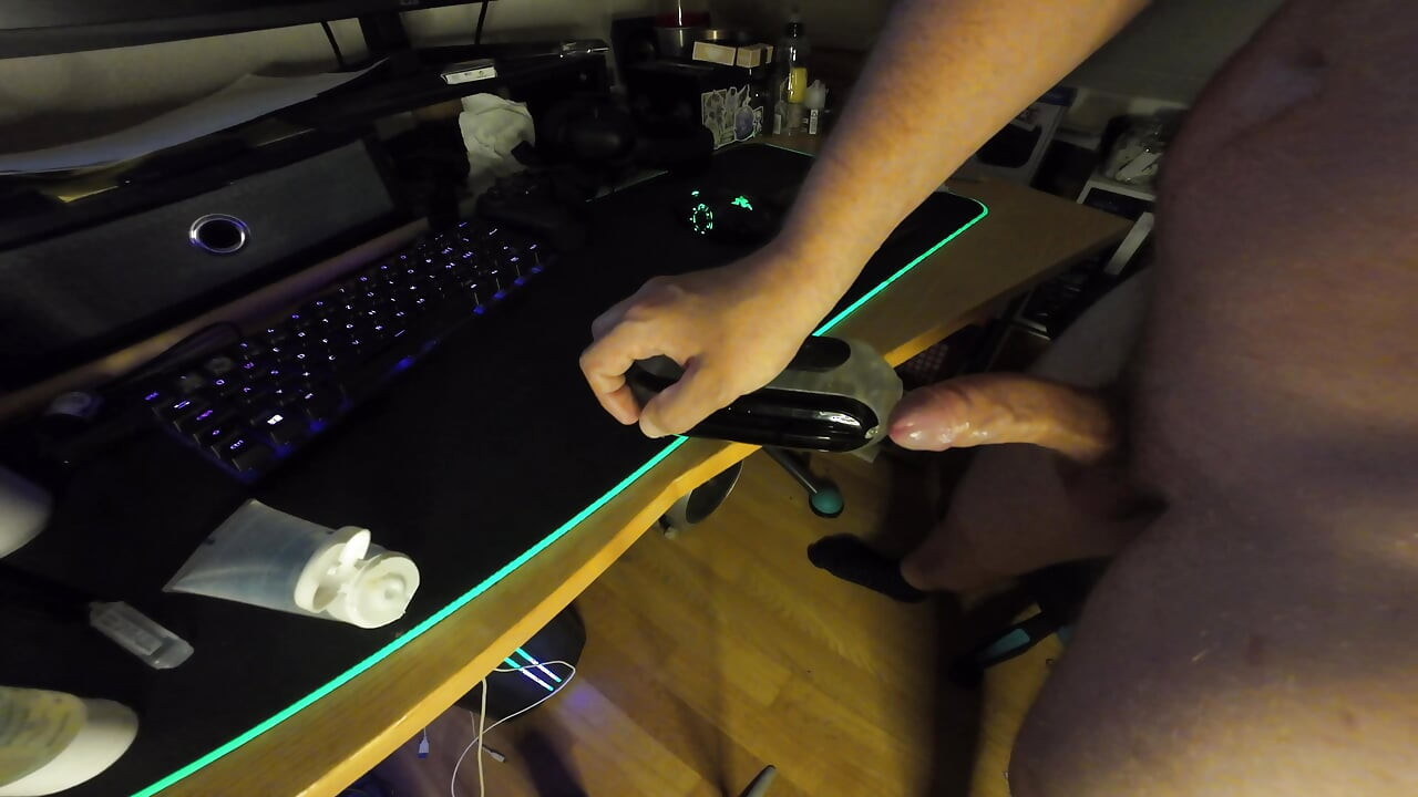 Edging and Dirtytalking to my fucktoy (livestream sequence)