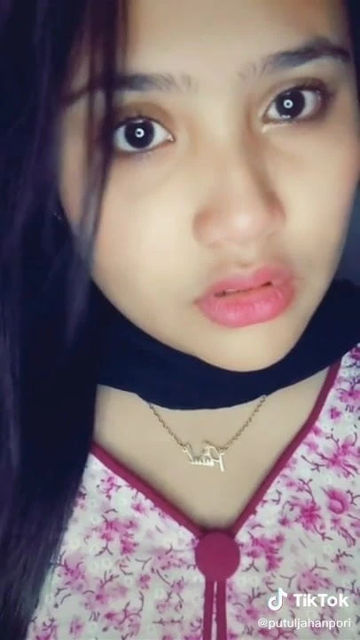 Hebby Heart занимается сексом