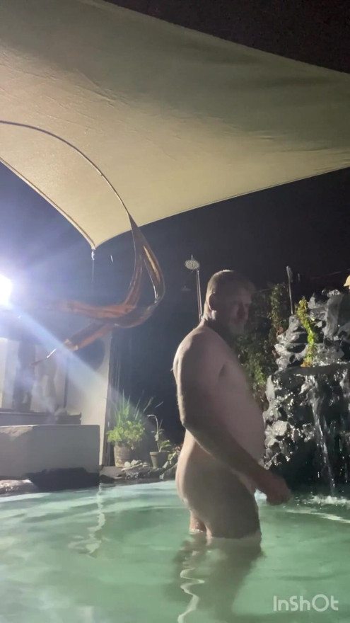 Cleaning the pool naked with cute winky and sexy ass | Clip 1