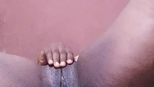 Aku kangen sama mantanku dan aku lagi sange berat