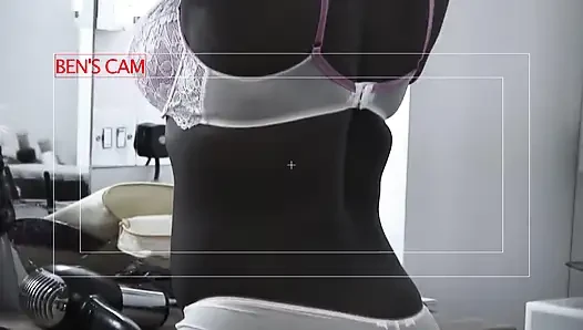 Rbony shows her sucking talents to the camera during threesome