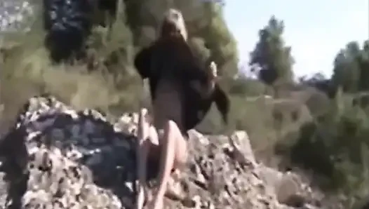 Natürist Güneşlenme