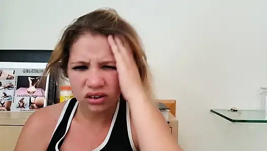 Penghinaan ekstrem cewek-cewek pejuh kaki - belajarlah dengan spesialis manis