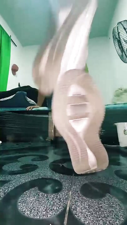 The Best Colombian Feet to Worship - Tomasstyl Chaturbate