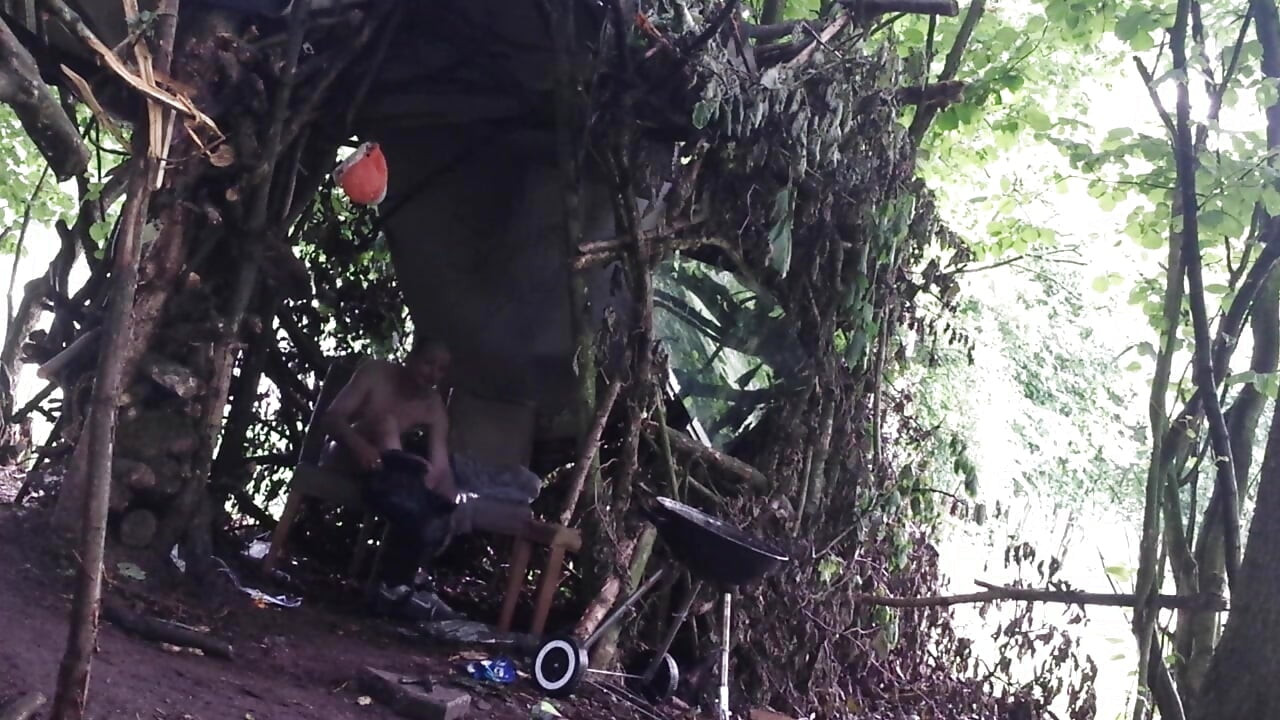 JERKING COCK IN A HUT IN THE BUSHES