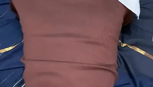 Ngentot Nungging hijab croot dimulut