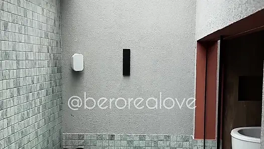 Cowok ini seharian untuk muasin memeknya