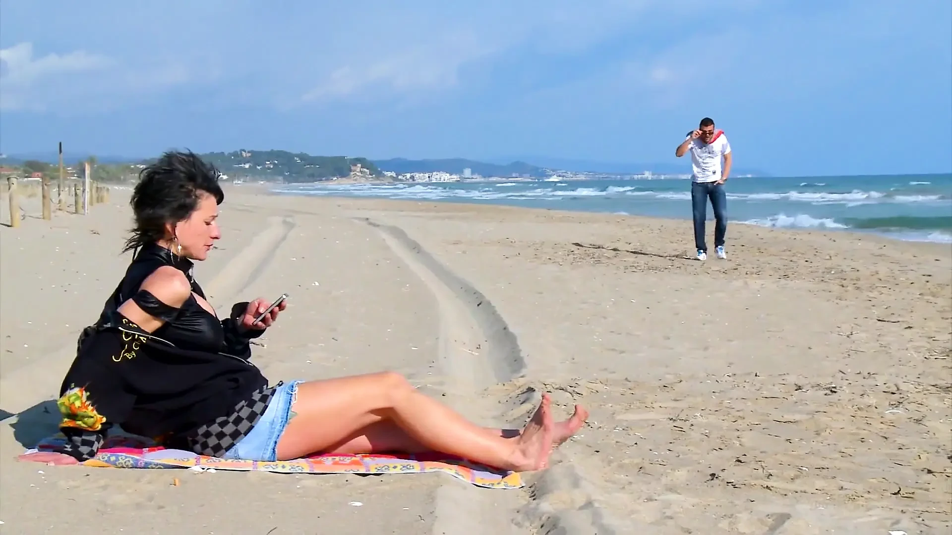 beach bitch and fucked horny at home