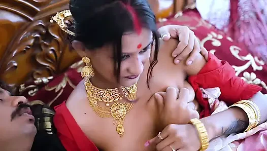 Naukrani ko paise ki lalach me jabbar dasti ghori bna kar pela