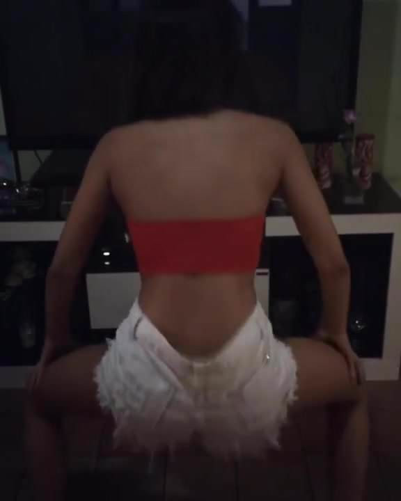 Taina Costa!