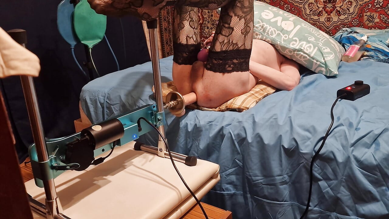 Sasha Earth solo prostate orgasm fuck machine homemade amateur