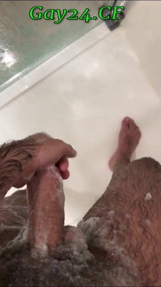 Jerk off in shower