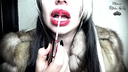 Pecinta bulu dan lipstik