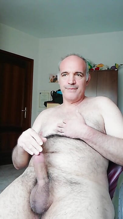 I Lick and Eat the Cum in the Dessert Plate
