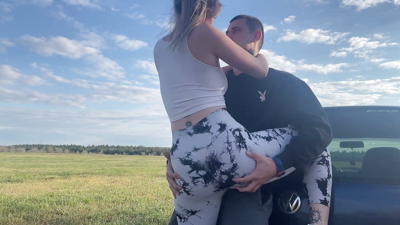 Crazy Chick Mixed Wrestling: Man Overpowered