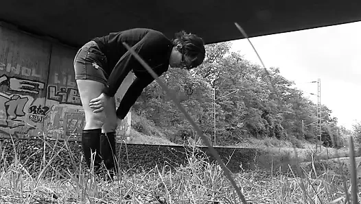 Sylvie's Double - Açık Açık Açık ve Açık Kapalı Alanlar