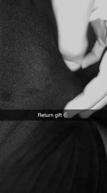 Delhi wali bhabhi ko dekh lund hua khada💋