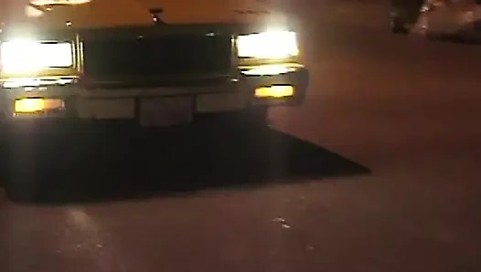 Versaute Taxifahrt: Heiße Girls im Cab