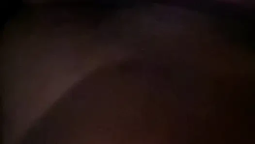 Ich brauche diesen hübschen kitzler gerieben und angeküsst