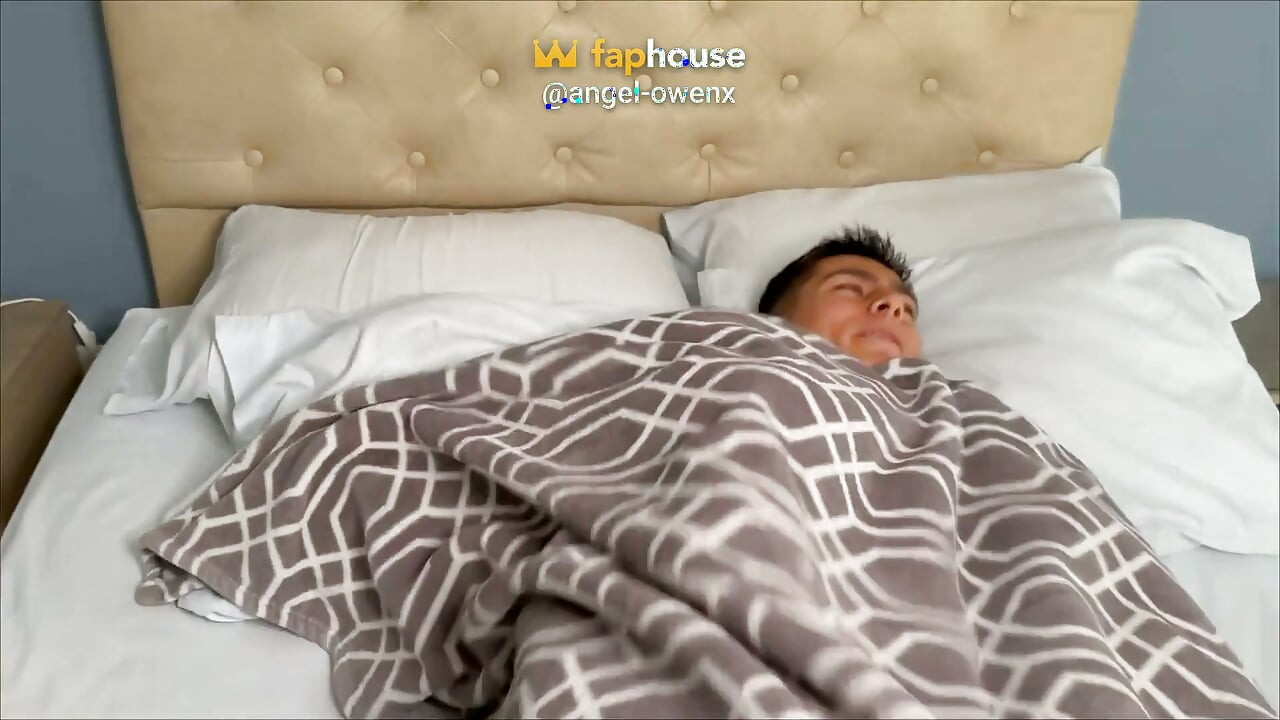 Behind the Scene at Naughty Stepson Hides the Towel From Busty Stepmom